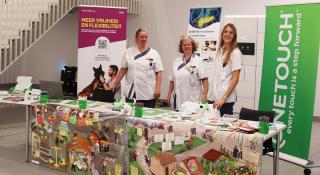 diabetescentrum maakt infostand op wereld diabetes dag