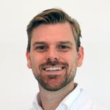 dr. Robin Willaert